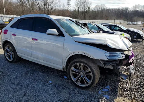 2016 Audi Q3 Premium Plus z USA, uszkodzony, nr VIN WA1BFCFS3GR015187